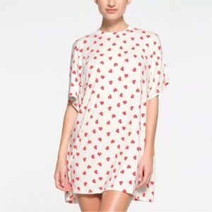 SKIMS Valentine Heart Sleep Shirt NWT